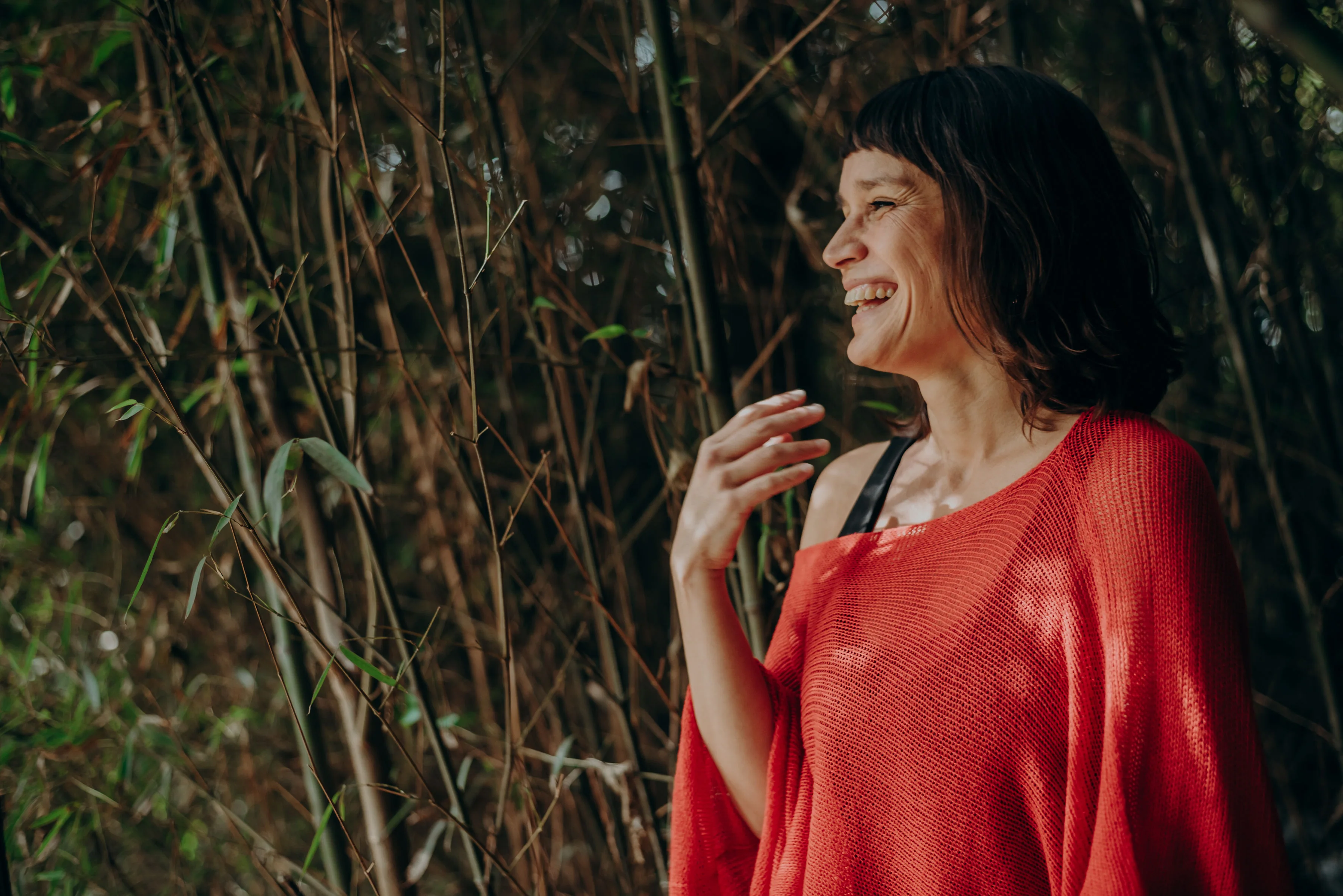 Retrato de Mishka Adams — Cantante de jazz, bossa nova y música sudamericana